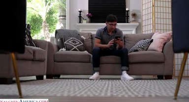 All natural babe Katie Kush gives friend's man a lap dance before taking his cock on the couch