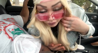 Omg Uber Driver Made Me Suck His Dick