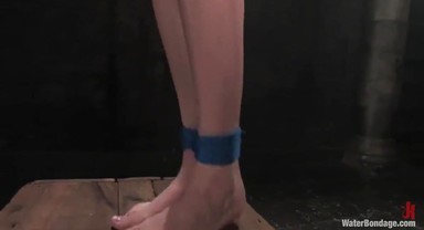 Maya Mathews In The First Ever Fishline Only Suspension