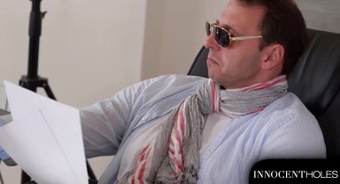 Sultry Slut Jay Dee Gets Double Penetrated To Orgasm